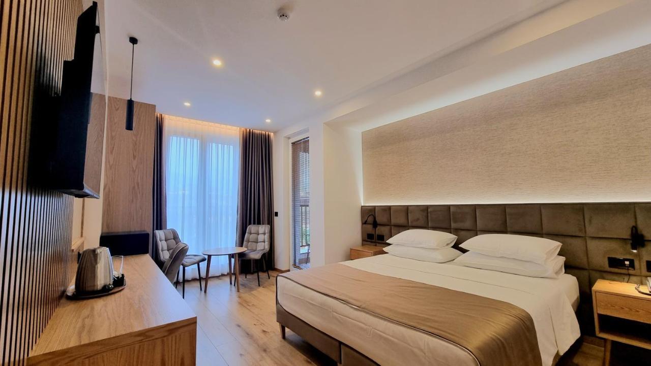 Sibb Hotel Tirana Kültér fotó