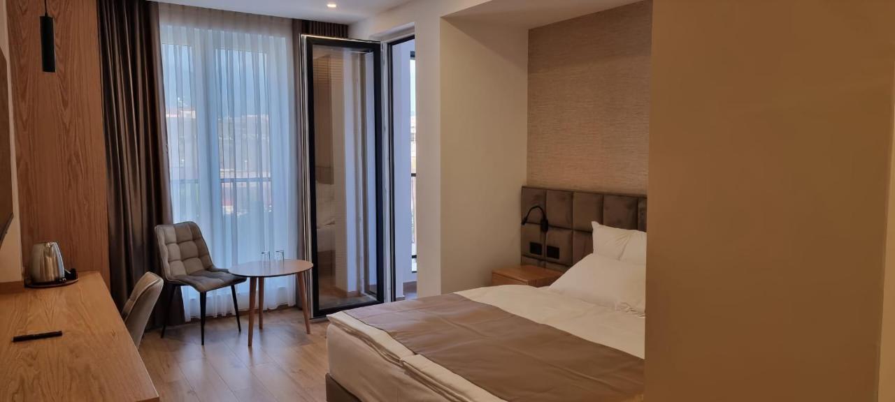 Sibb Hotel Tirana Kültér fotó