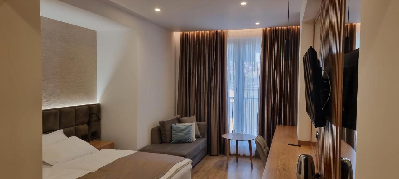 Sibb Hotel Tirana Kültér fotó