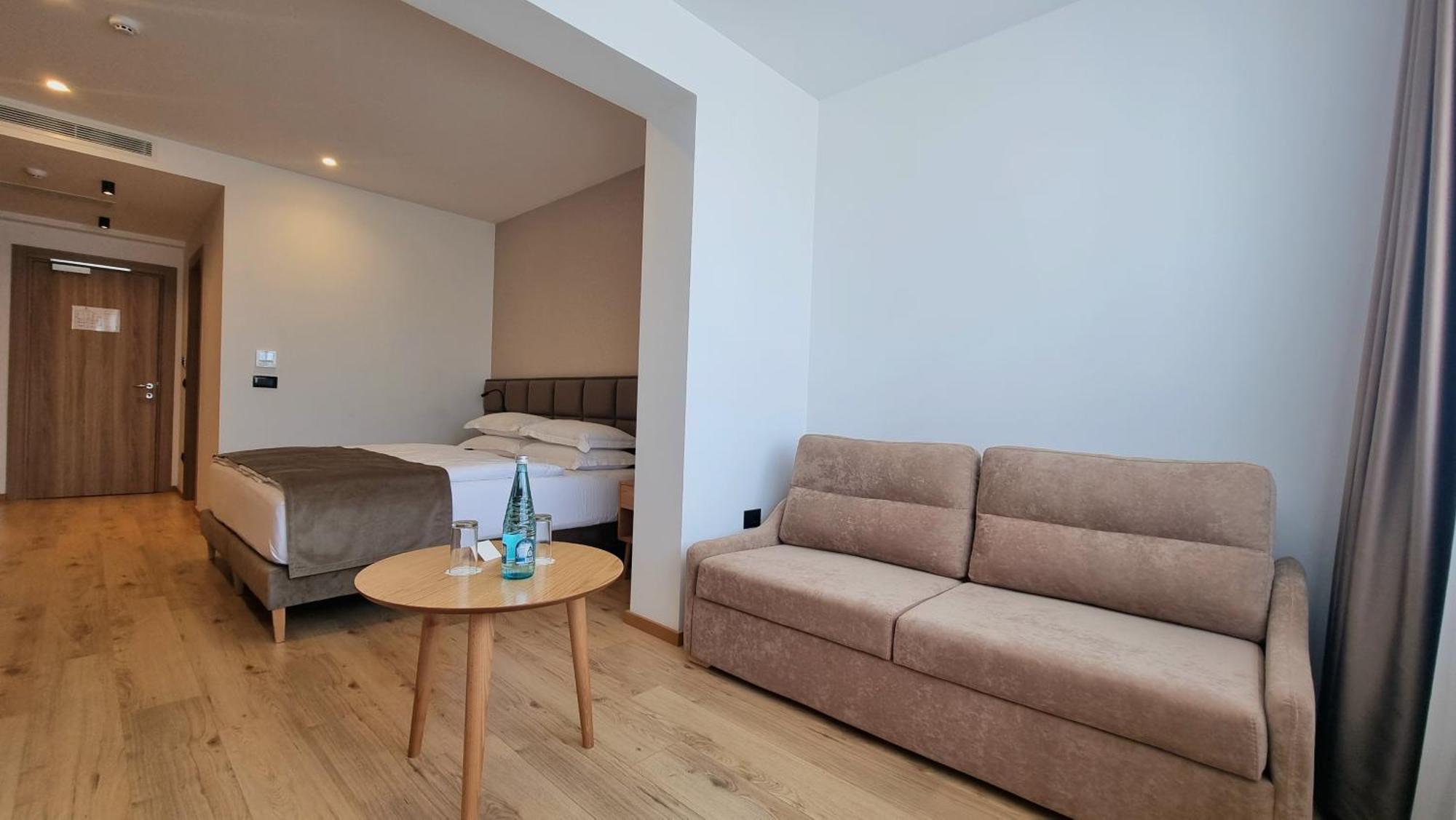 Sibb Hotel Tirana Kültér fotó