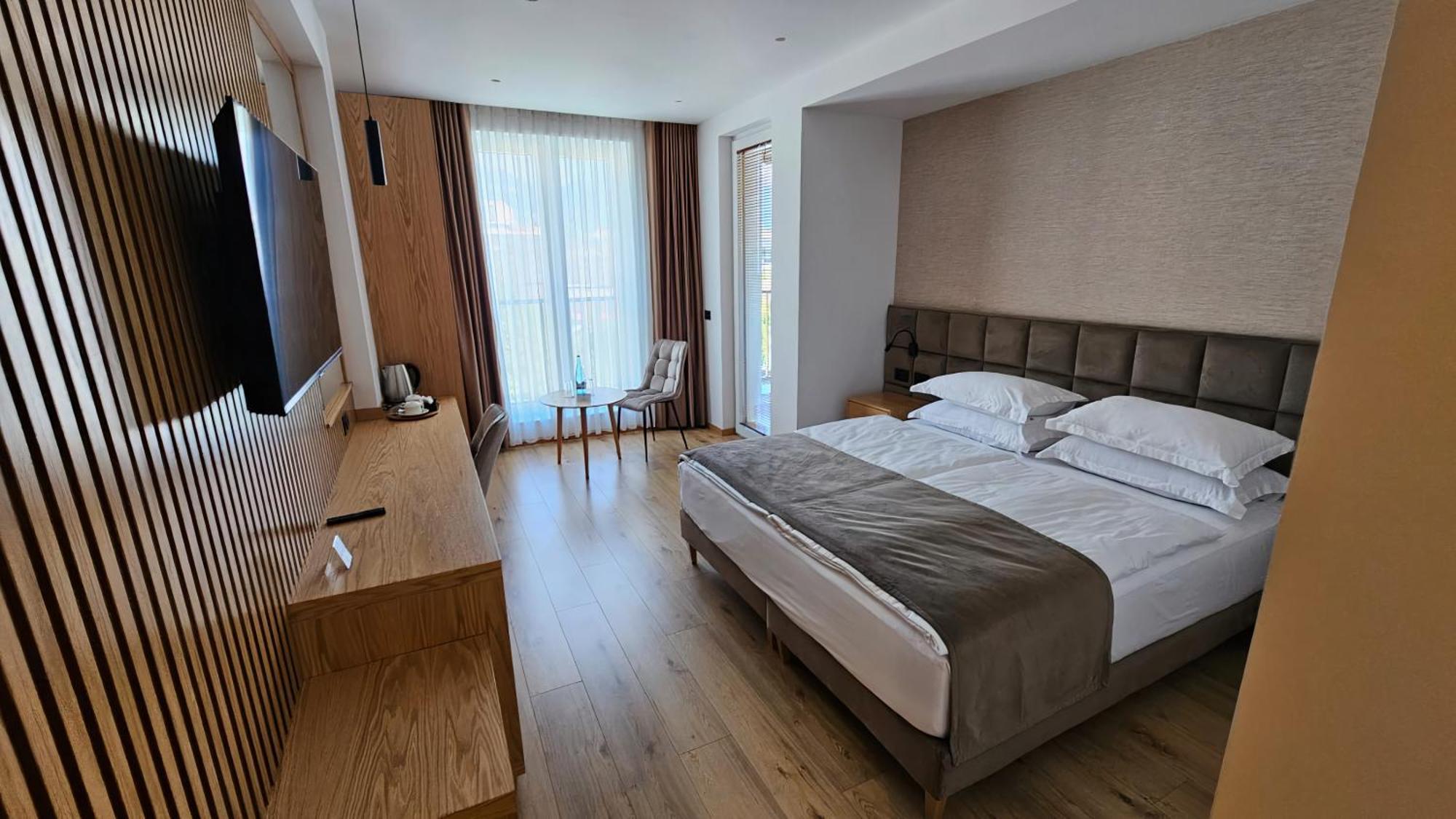 Sibb Hotel Tirana Kültér fotó