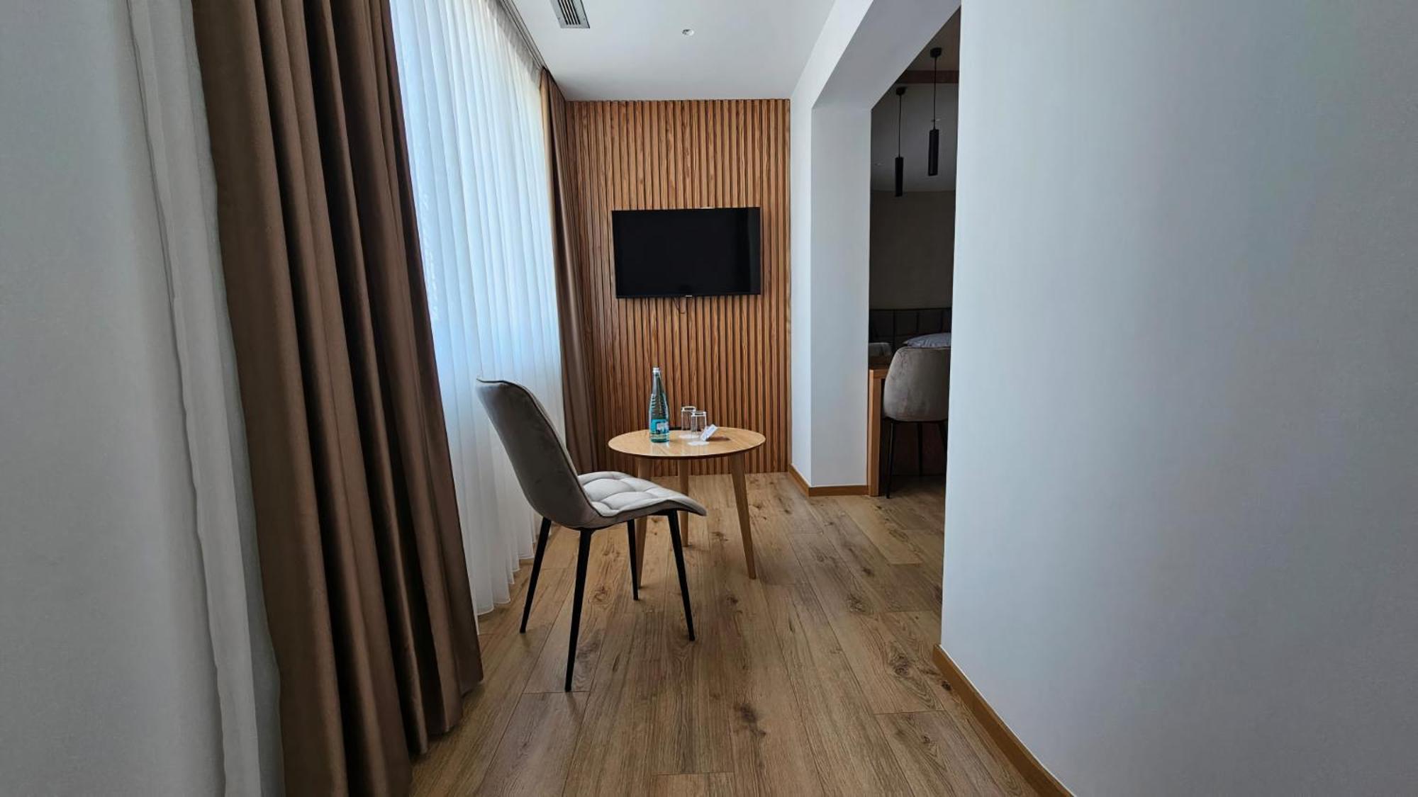 Sibb Hotel Tirana Kültér fotó
